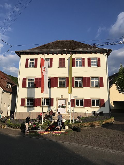 Archiv Heimatverein Oeffingen - Landfrauen Blumenteppich Fronleichnam