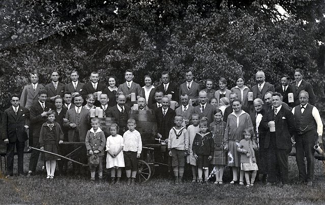 Archiv Heimatverein Oeffingen - Turnverein Familien 1925 Adolf Pfeiffer